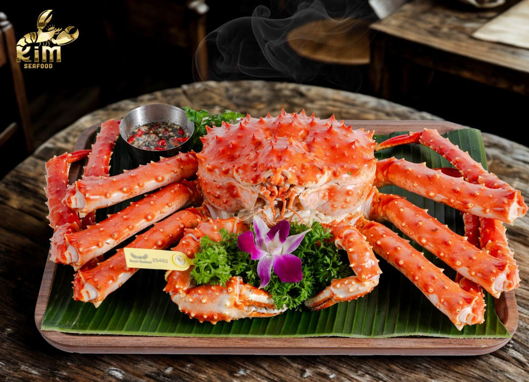 Steamed King Crab - Fresh seafood