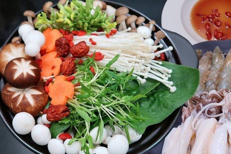 Ăn hải sản có gì ngon 