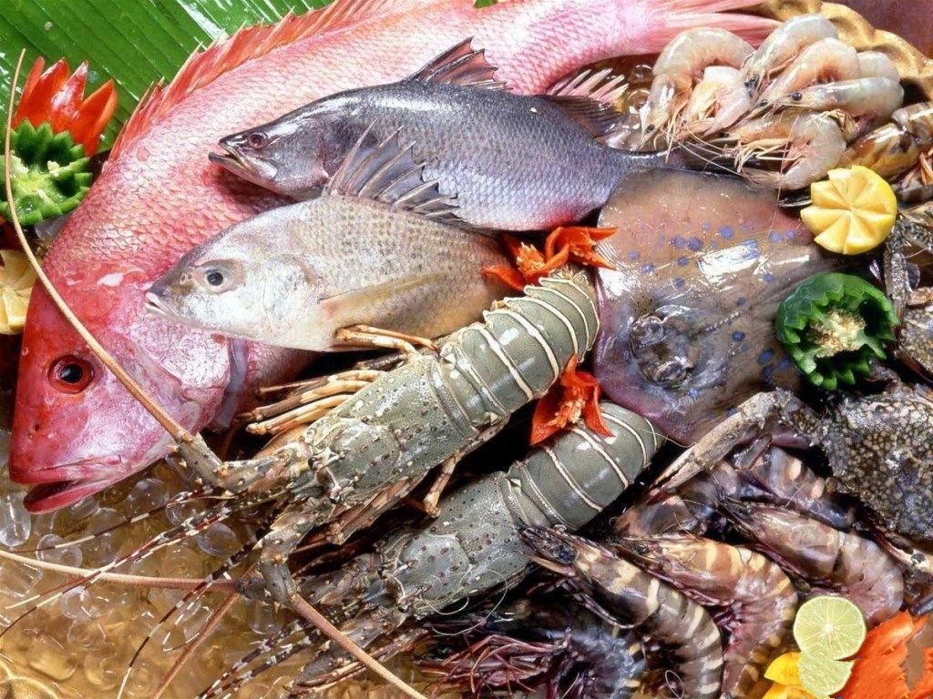 美味的海鲜：教你如何挑选新鲜食材并正确享用