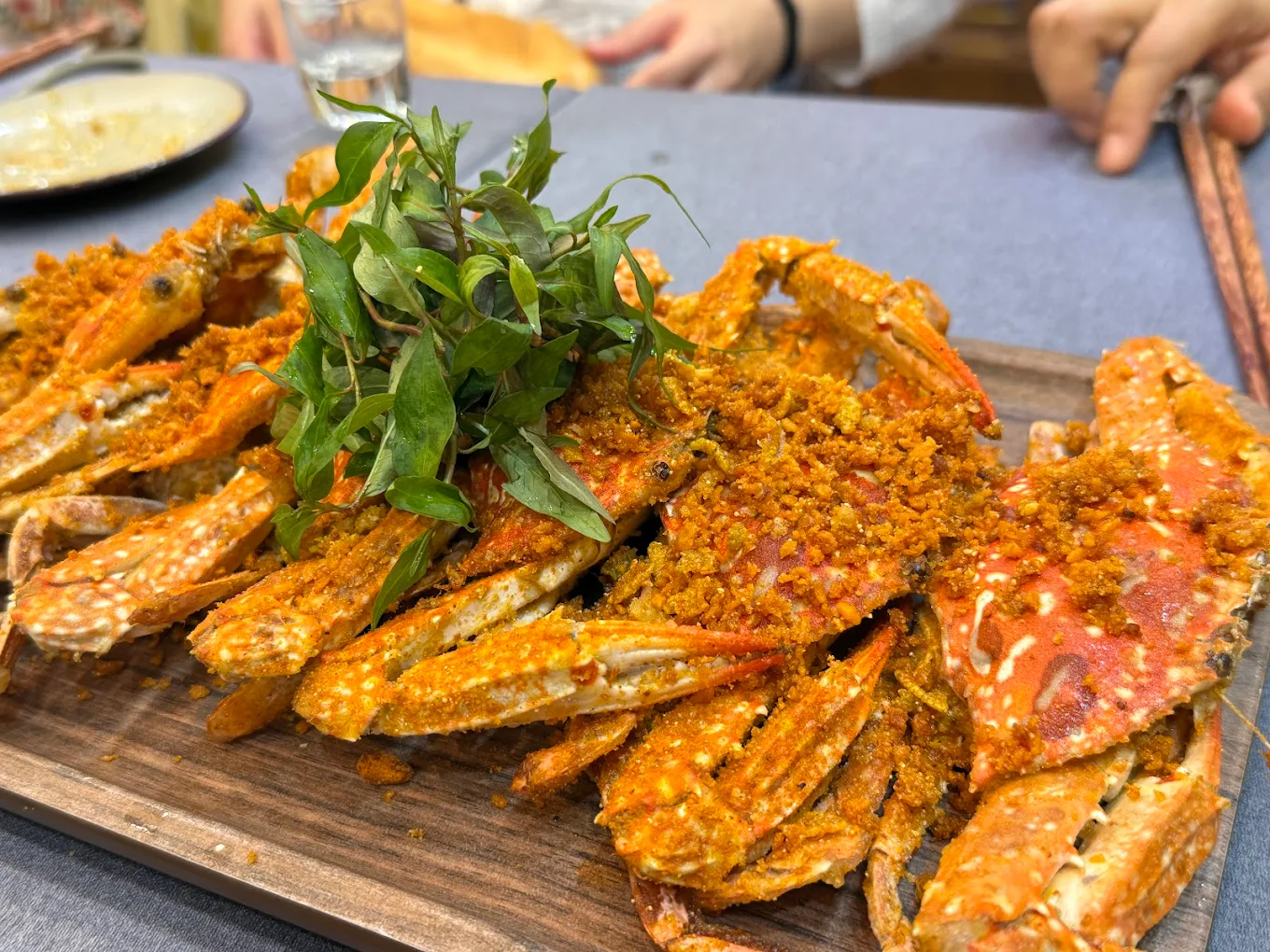 Garlic roasted crab - Reliable seafood in Da Nang