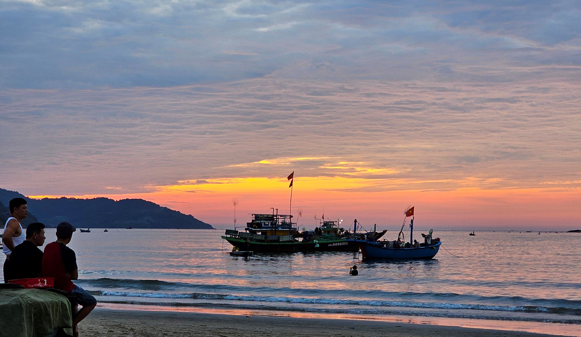 địa điểm ăn hải sản tươi ngon